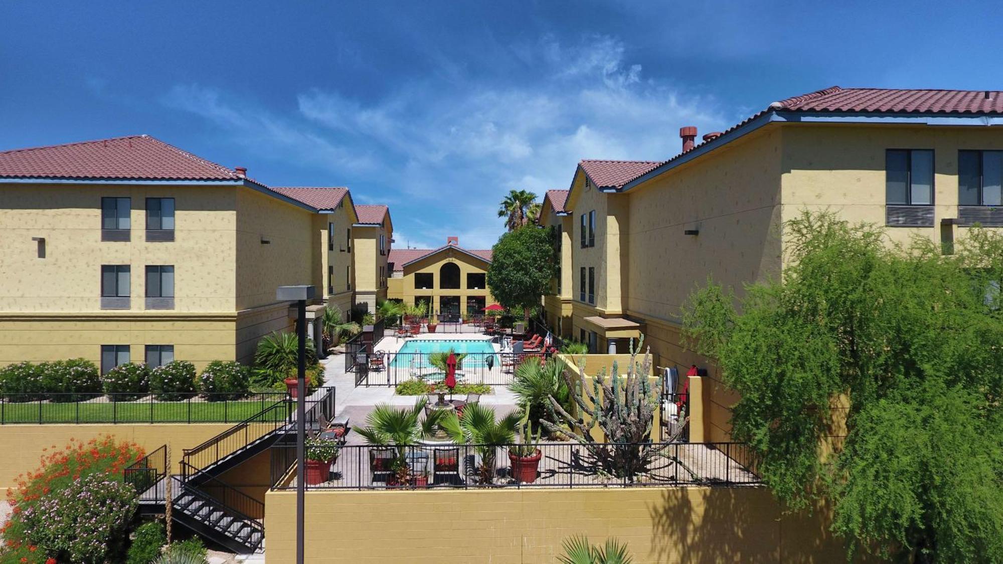 Hampton Inn & Suites Tucson Mall Екстер'єр фото